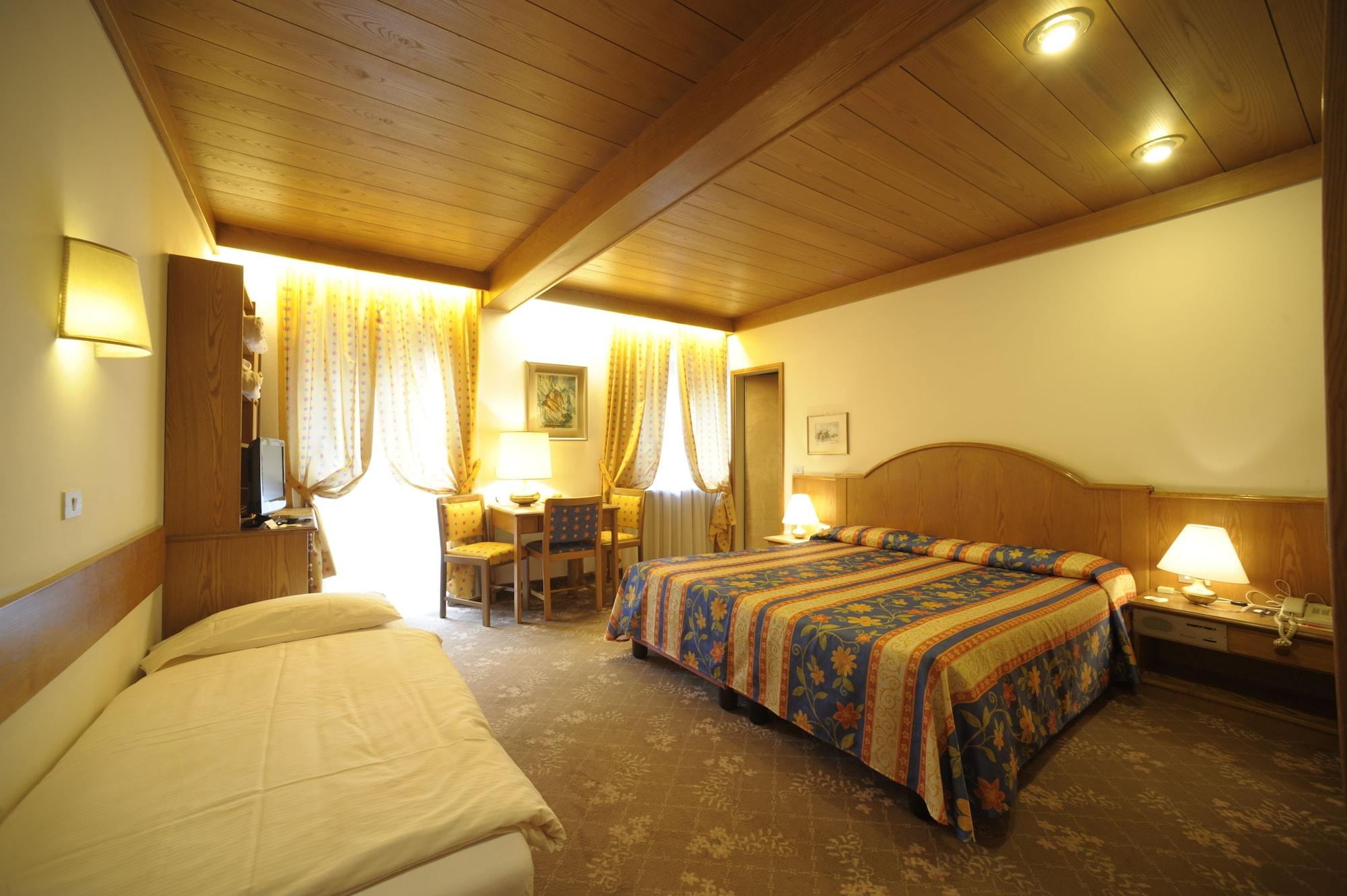 Active Hotel Ancora بريدازو المظهر الخارجي الصورة