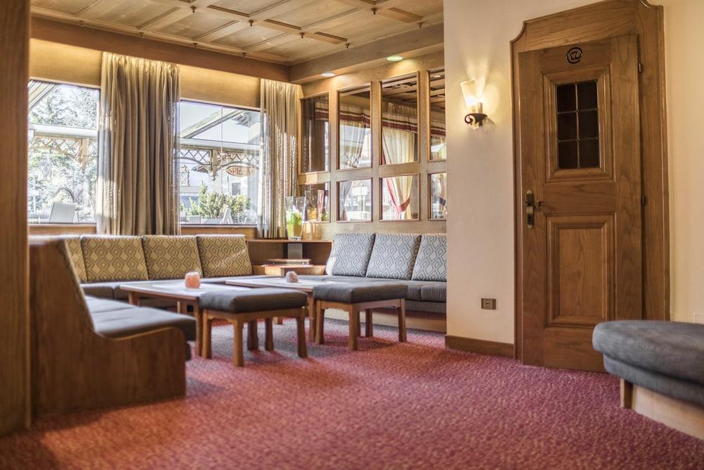 Active Hotel Ancora بريدازو المظهر الخارجي الصورة